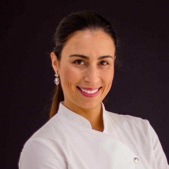 carla belo enfermeira