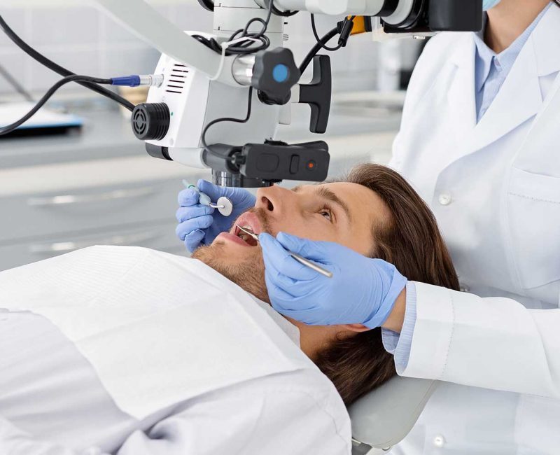 desvitalizar dentes microscopio Microscopia Endodontia