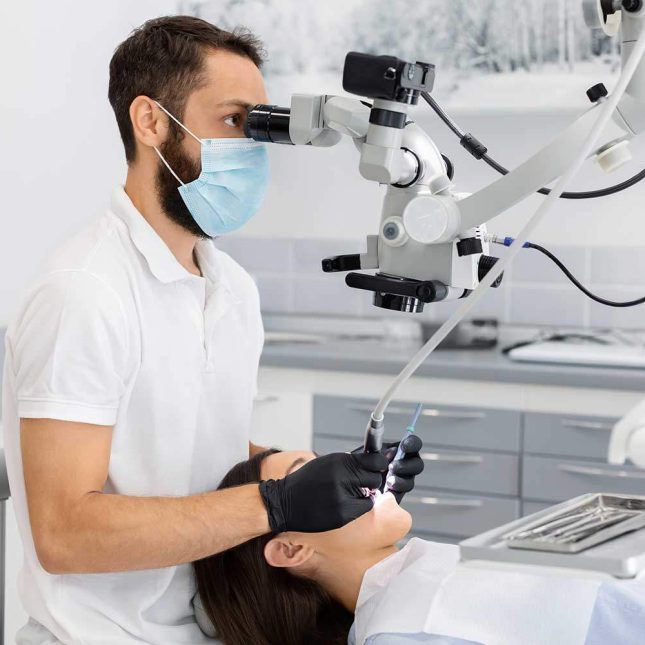microscopia endodontia